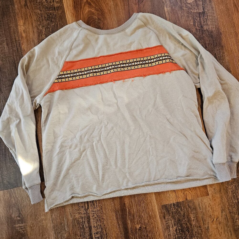 Easel Aztec Detail Pullover